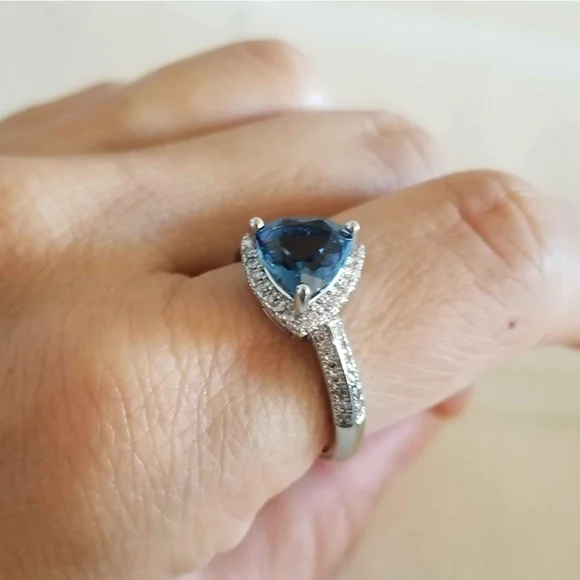 New 925 Silver Trillion Cut Blue Sapphire Diamond Ring for Women - Picture 6 of 9